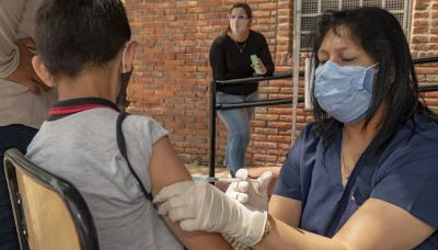 municipio de san isidro, salud, vacunación, jardines municipales, escuela municipal malvinas argentinas, vacunar, completar calendario de vacunacion