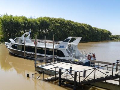VIAJES STURLA RIO DE LA PLATA SAN ISIDRO municipio de san isidro, turismo, sturla, barco, rio de la plata, agua, inspecciones, paseo, lancha
